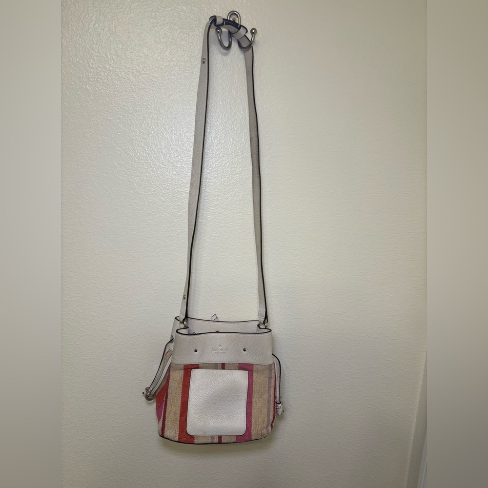 Kate Spade Multicolor Striped Shoulder Bag needs repair - Picture 7 of 9